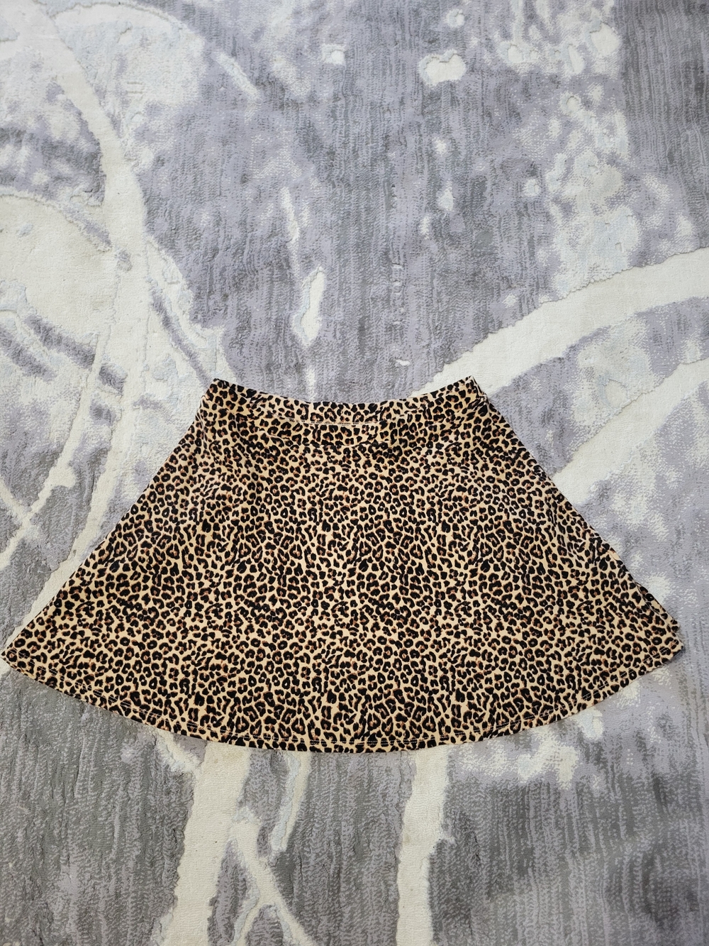 Old Navy Leopard Print A-Line Skirt in Tan and Black